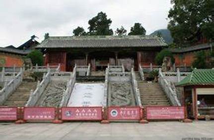 平武报恩寺介绍 平武报恩寺图片